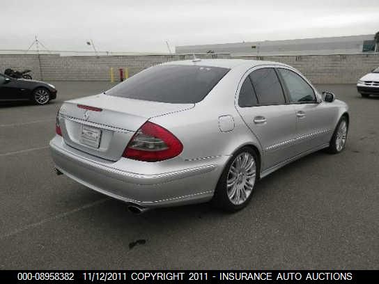 2007 Mercedes-Benz E550 550 VIN: WDBUF72XX7B125183 Lot: 8958382