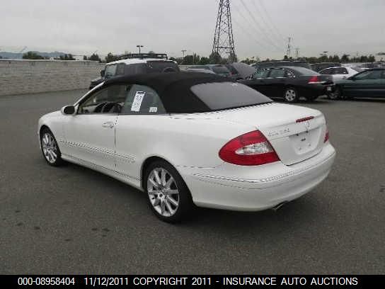 2007 Mercedes-Benz Clk350 350 VIN: WDBTK56F47F215838 Lot: 8958404