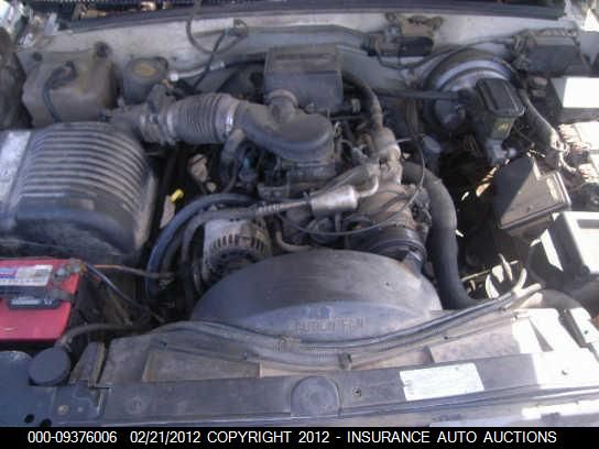 1996 Chevrolet Gmt-400 C2500 VIN: 1GCGC24R1TZ105009 Lot: 9376006