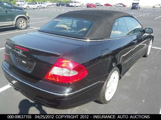 WDBTK72F08T093290 2008 Mercedes-Benz Clk550 550