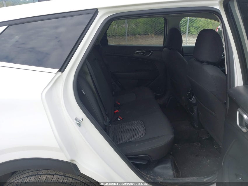 Внедорожники KIA SPORTAGE 2025 Белый