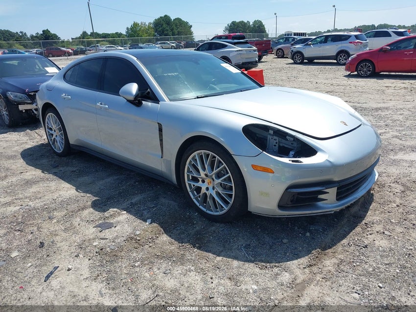 2017 PORSCHE PANAMERA 4 — снимка 1