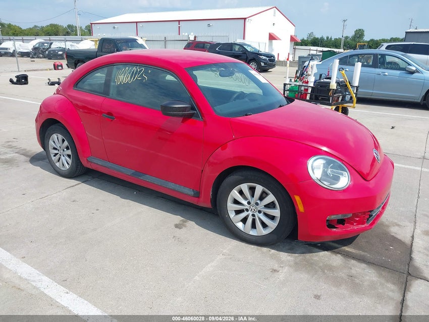 2013 VOLKSWAGEN BEETLE 2.5L/2.5L FENDER EDITION — снимка 1