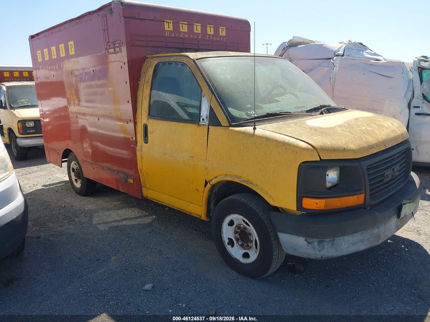 2004 GMC SAVANA CUTAWAY STANDARD — снимка 1