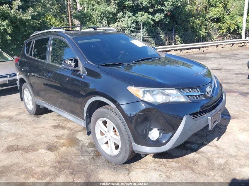 2013 TOYOTA RAV4 XLE — снимка 1