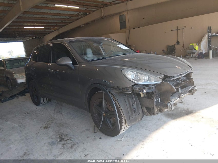 2014 PORSCHE CAYENNE PLATINUM EDITION — снимка 1