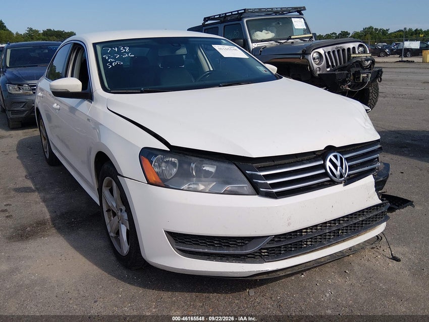 2014 VOLKSWAGEN PASSAT 1.8T WOLFSBURG EDITION — снимка 1