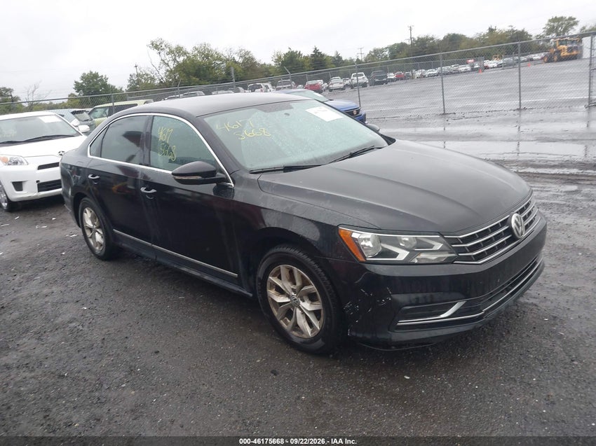 2017 VOLKSWAGEN PASSAT 1.8T S — снимка 1