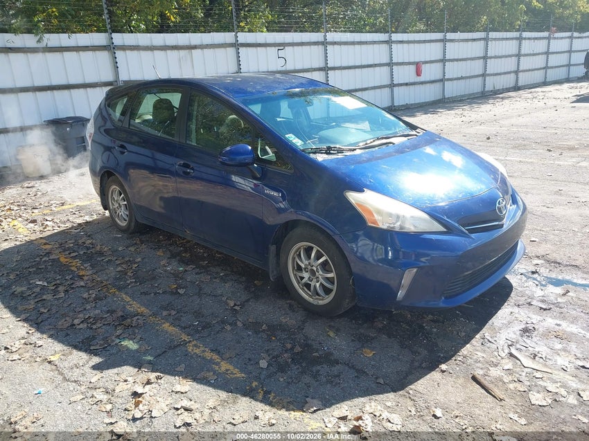 2012 TOYOTA PRIUS V THREE — снимка 1