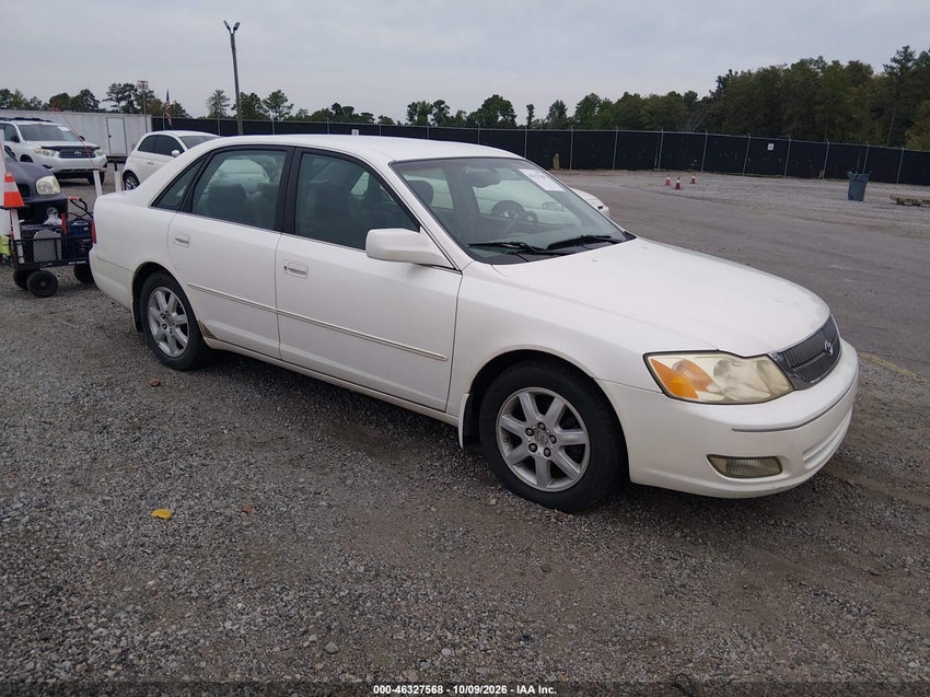2002 TOYOTA AVALON XLS — снимка 1
