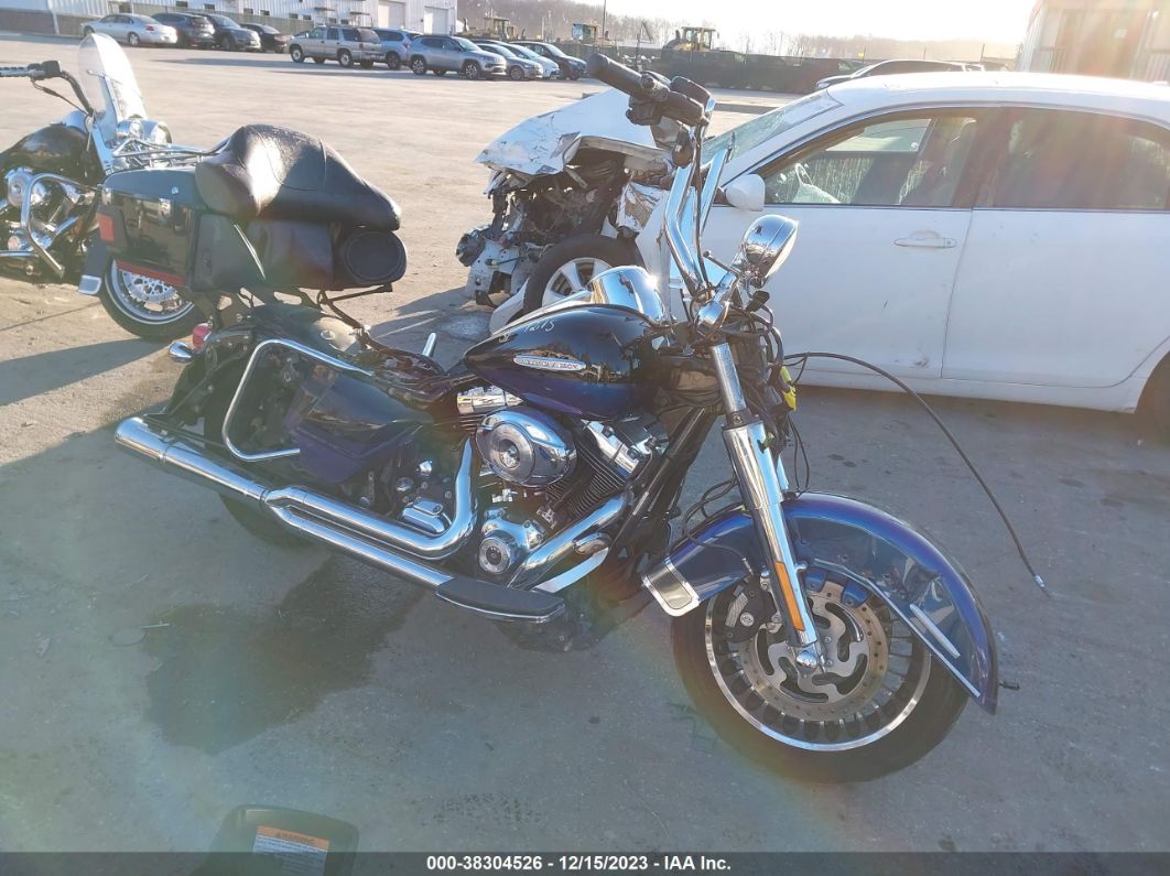 2010 HARLEY-DAVIDSON FLHTK Blue  Other 1HD1KEM10AB649431 photo #1