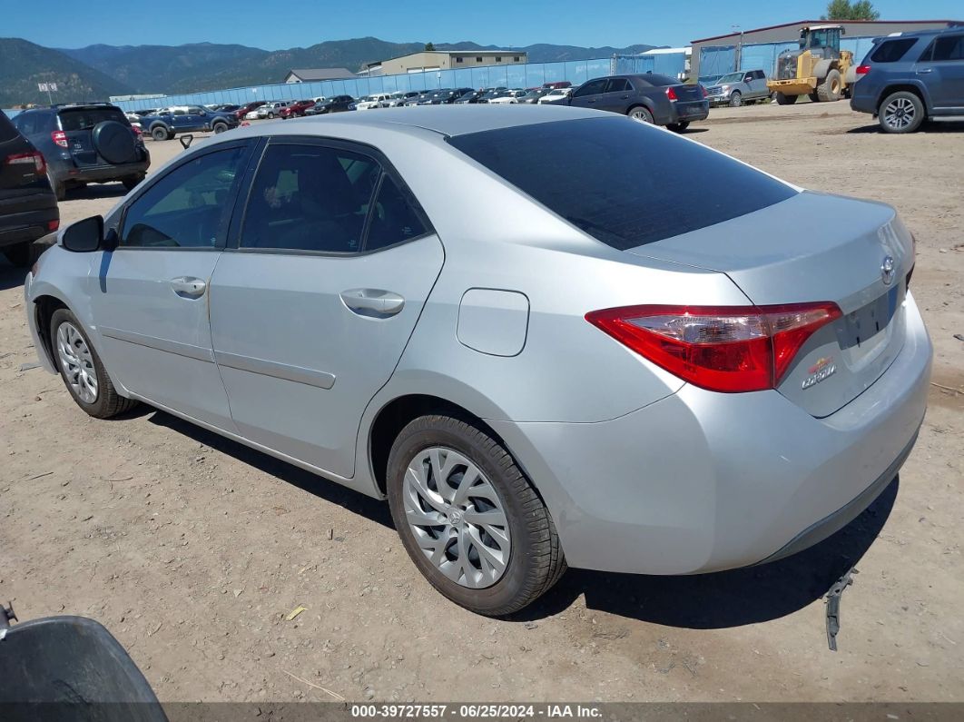 2017 TOYOTA COROLLA LE Silver  Gasoline 2T1BURHE6HC945473 photo #4