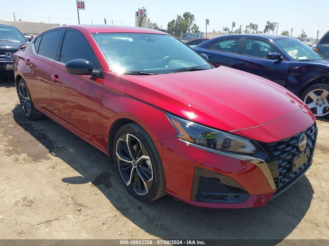 2023 NISSAN ALTIMA SR FWD Red  Gasoline 1N4BL4CV0PN396061 photo #1