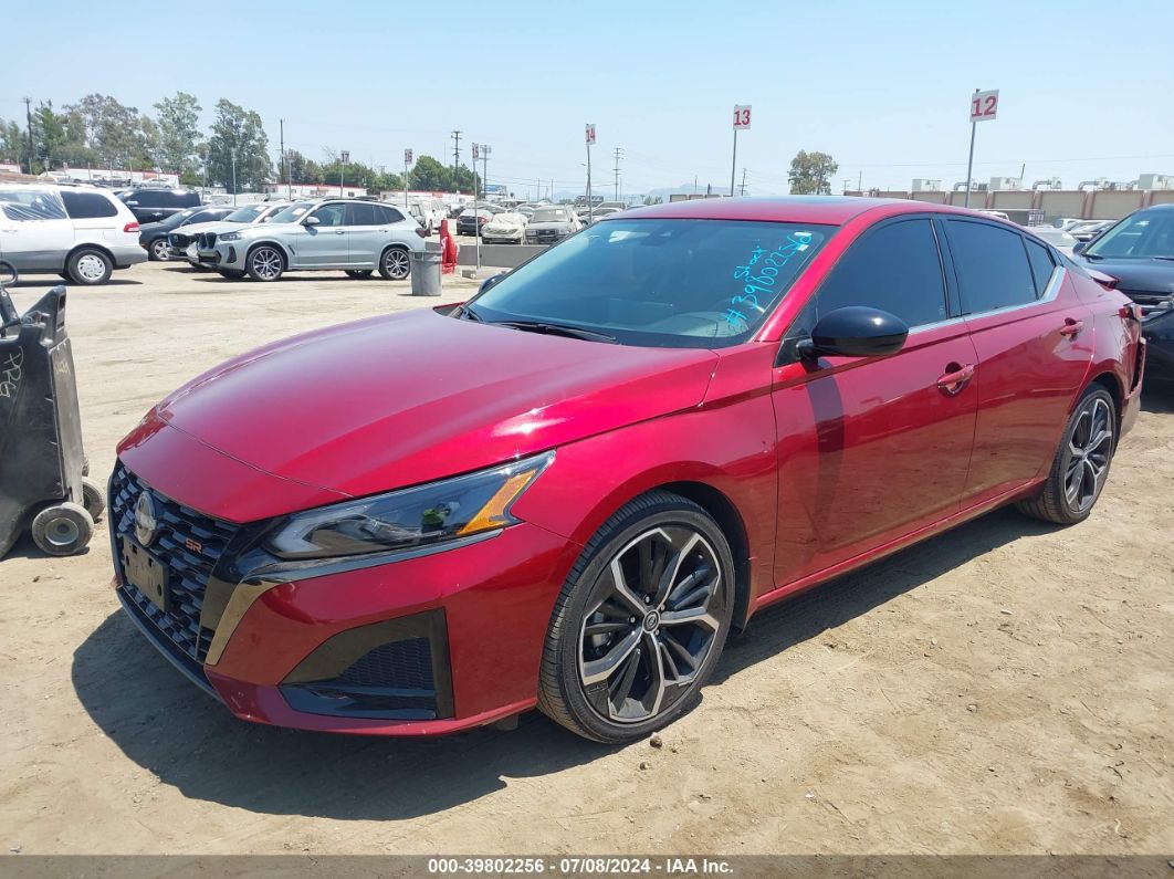 2023 NISSAN ALTIMA SR FWD Red  Gasoline 1N4BL4CV0PN396061 photo #3