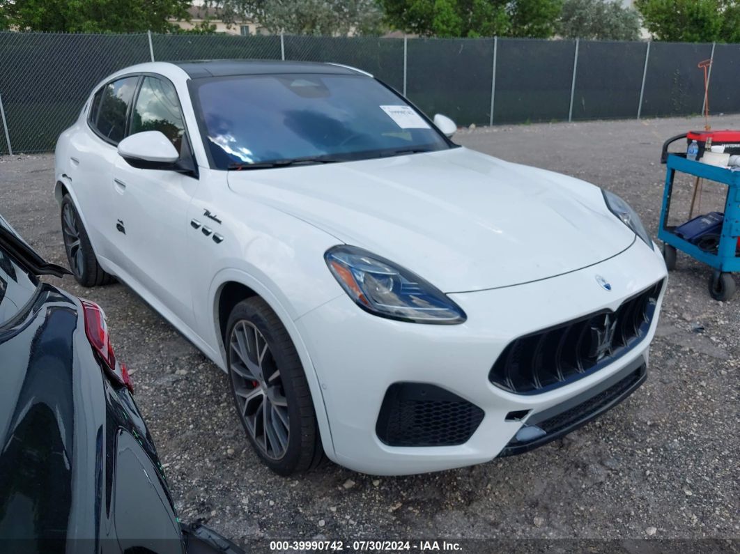 2023 MASERATI GRECALE MODENA White  Gasoline ZN682AVM3P7439675 photo #1