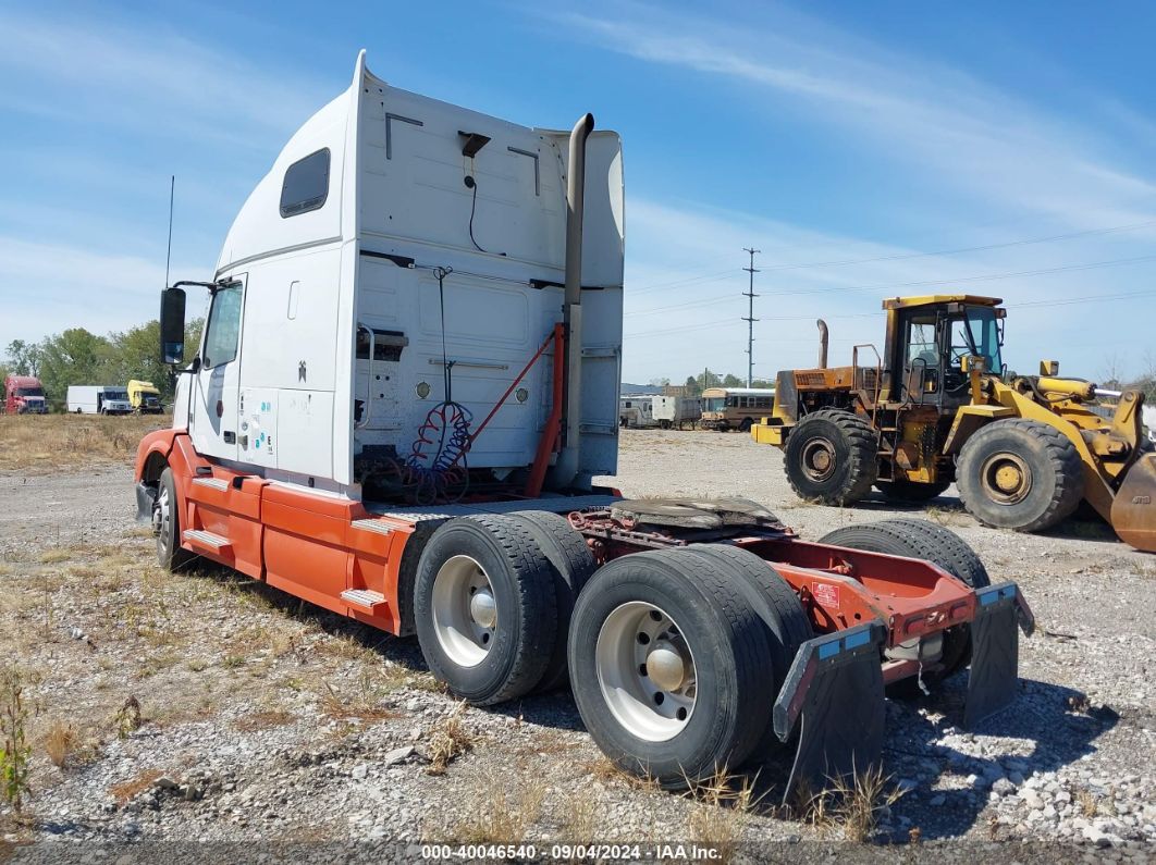 2012 VOLVO VN VNL White  Diesel 4V4NC9EH9CN548509 photo #4