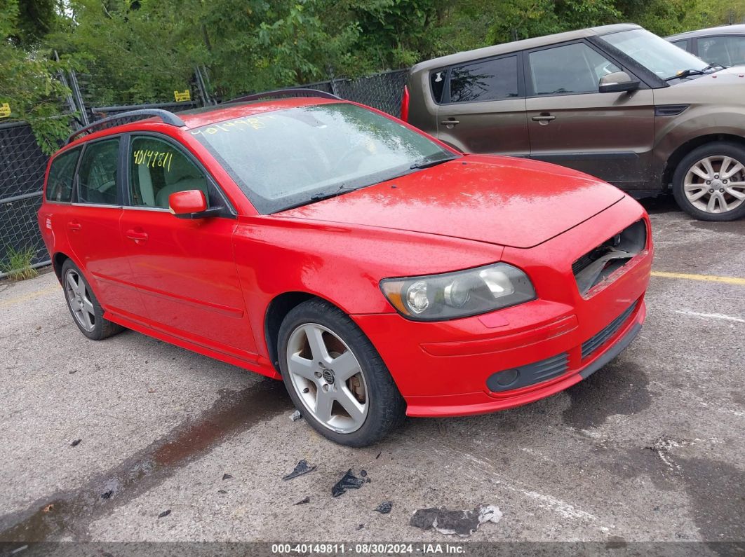 2005 VOLVO V50 T5/T5 AWD Red  Gasoline YV1MJ682252076266 photo #1