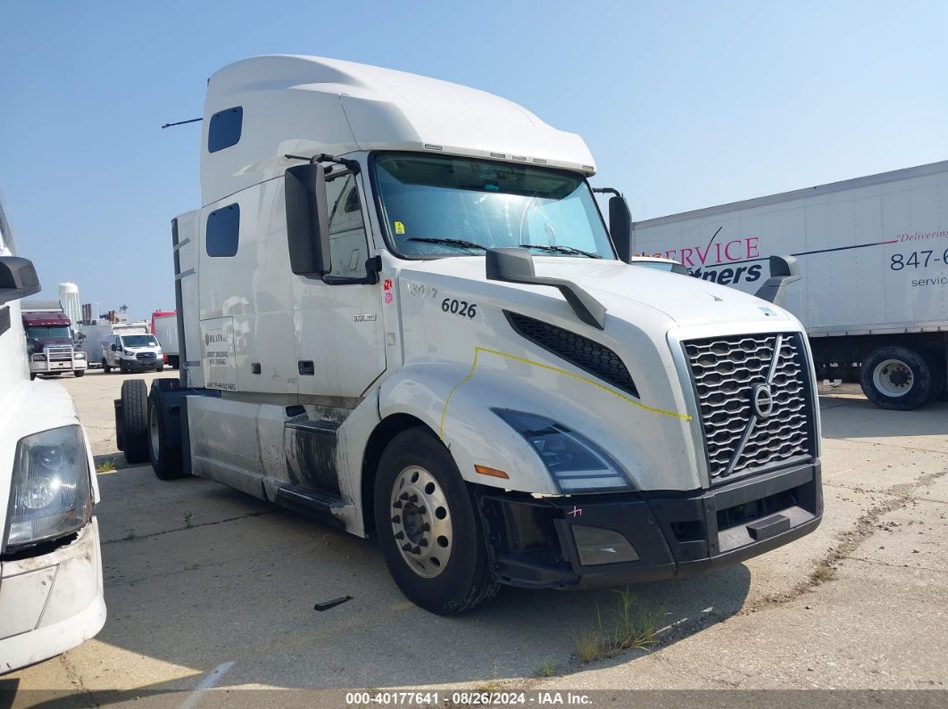 2019 VOLVO VNL White  Diesel 4V4NC9EH6KN214663 photo #1