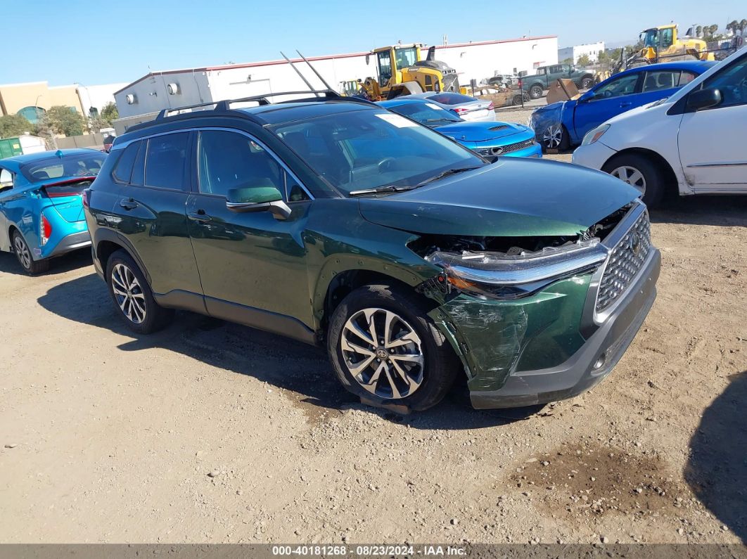 2022 TOYOTA COROLLA CROSS XLE Green  Gasoline 7MUDAAAG9NV012657 photo #1