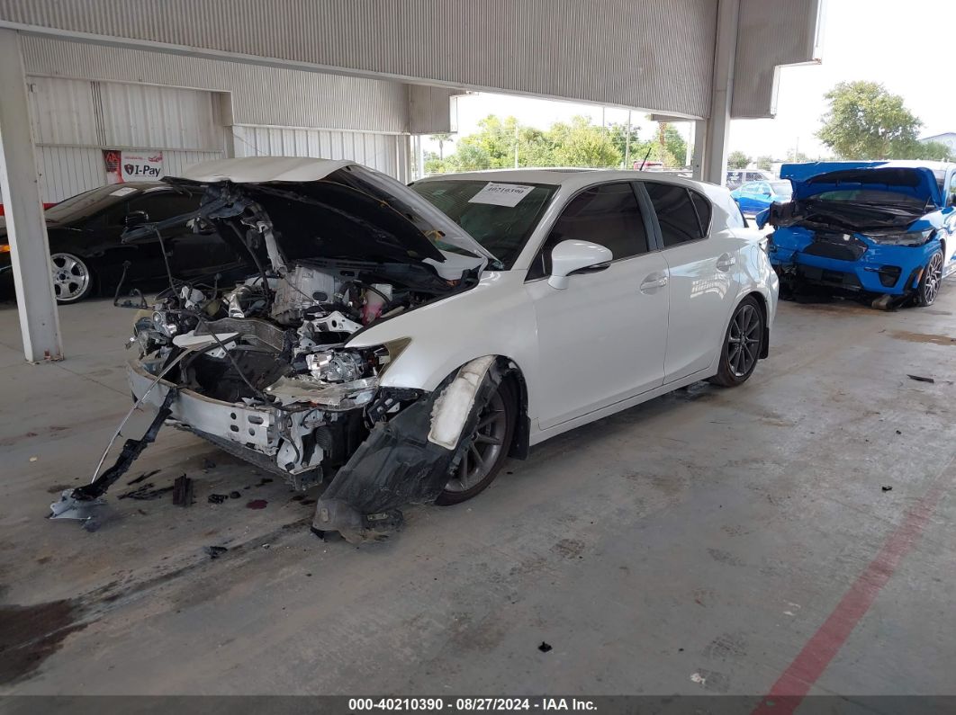 2013 LEXUS CT 200H White  Hybrid JTHKD5BHXD2155385 photo #3