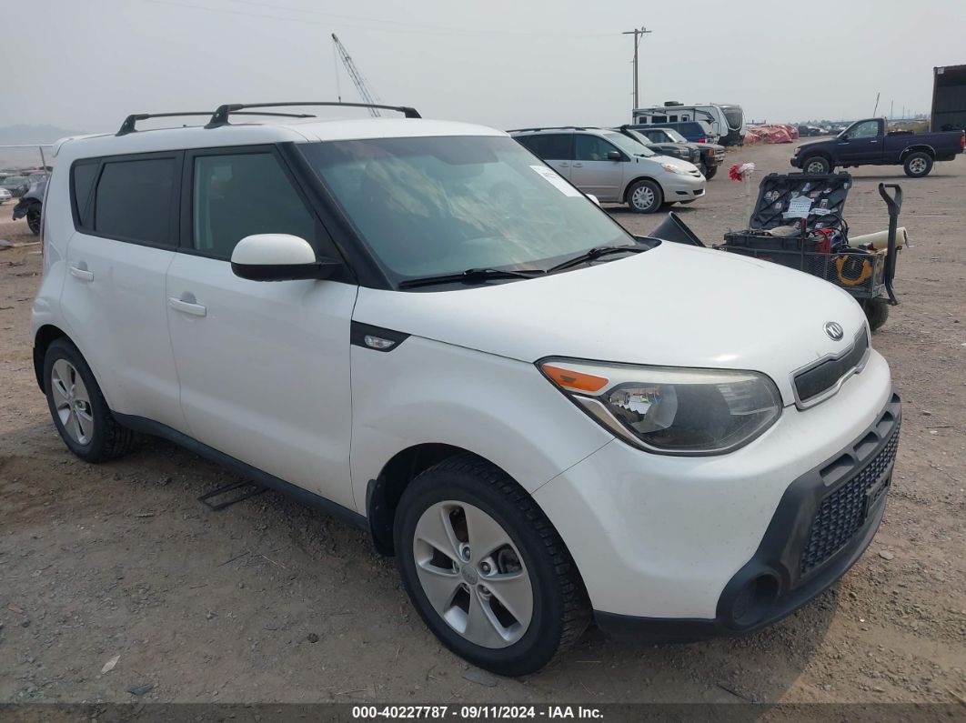 2014 KIA SOUL White  Gasoline KNDJN2A29E7068099 photo #1