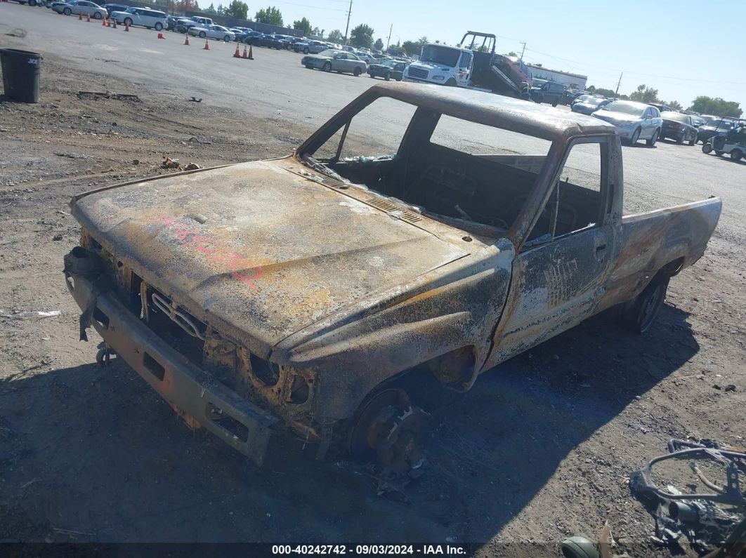 1987 TOYOTA PICKUP RN64 DLX Brown  Gasoline JT4RN64D0H5084781 photo #3