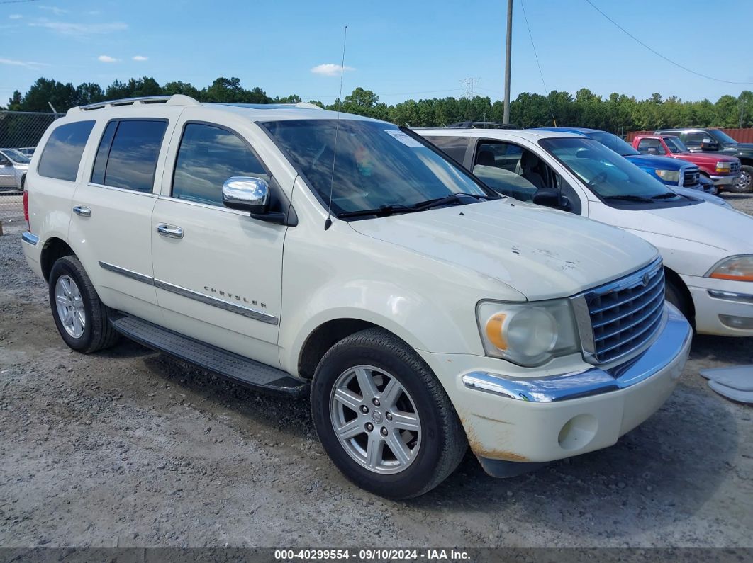 2007 CHRYSLER ASPEN LIMITED White  Gasoline 1A8HX58277F508922 photo #1