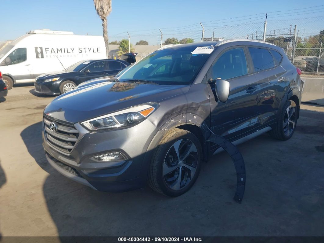 2017 HYUNDAI TUCSON SPORT Gray  Gasoline KM8J33A2XHU525886 photo #3