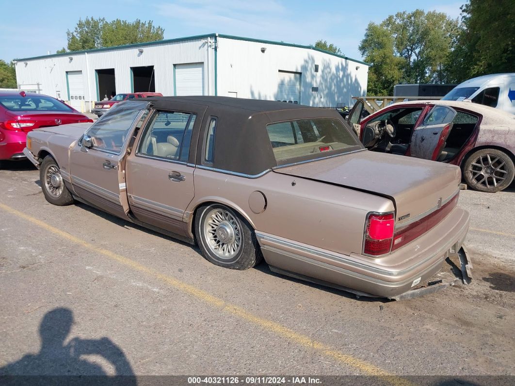 1993 LINCOLN TOWN CAR SIGNATURE/JACK NICKLAUS Beige  Gasoline 1LNLM82W3PY608099 photo #4