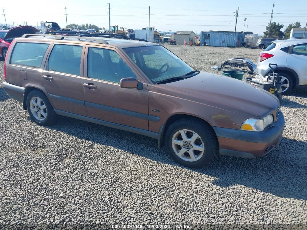 1998 VOLVO V70 AWD Brown  Gasoline YV1LZ5647W2477655 photo #1