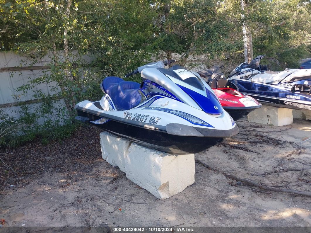 2006 YAMAHA WAVERUNNER White  Other YAMA4585K506 photo #1