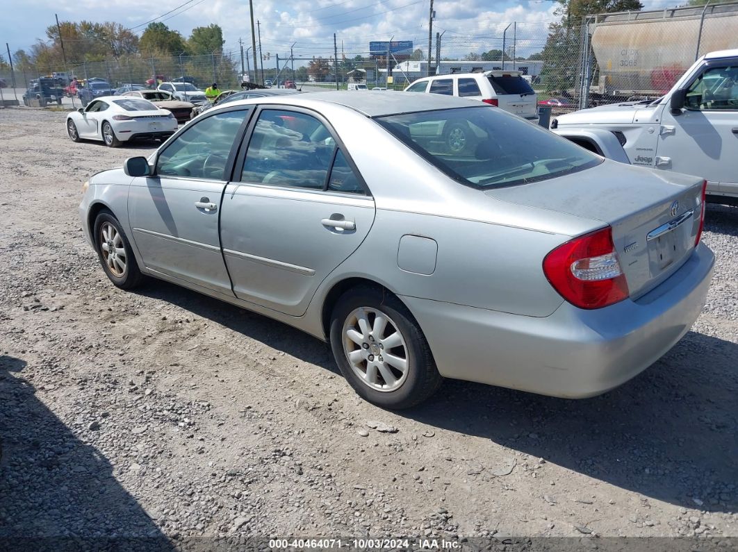 2004 TOYOTA CAMRY XLE Silver  Gasoline 4T1BE32K84U283106 photo #4