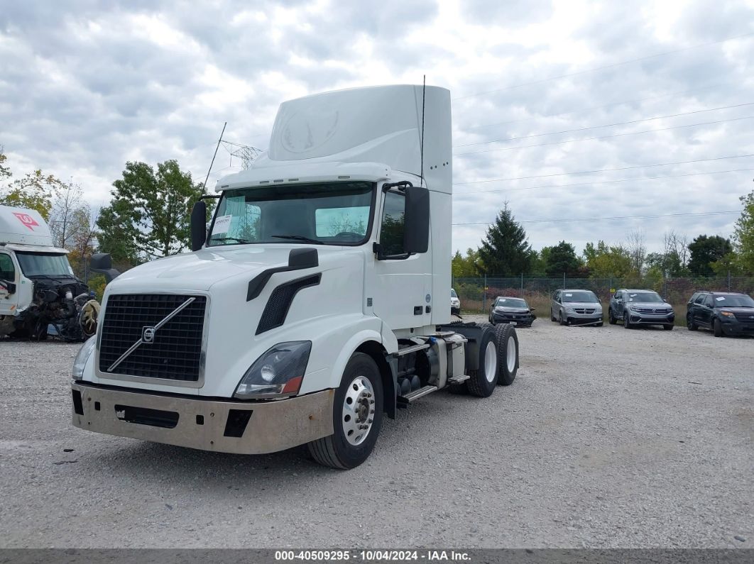 2016 VOLVO VN VNL White  Diesel 4V4NC9EG9GN965447 photo #3