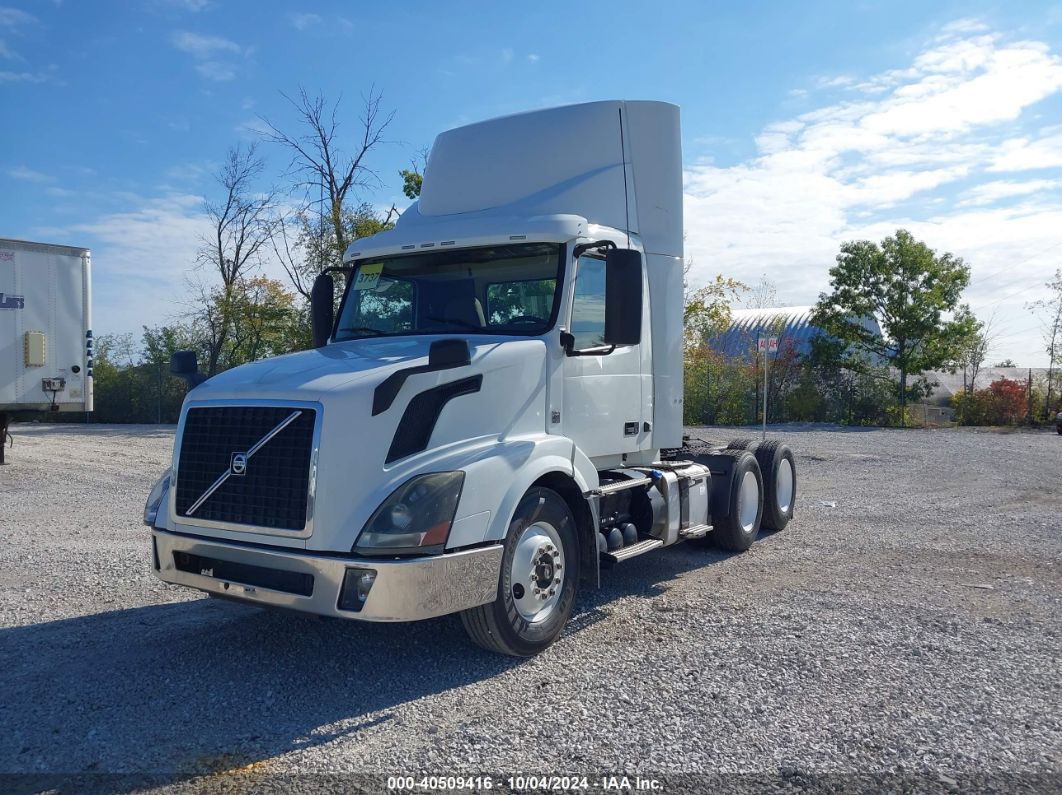 2016 VOLVO VN VNL White  Diesel 4V4NC9EG8GN957291 photo #3