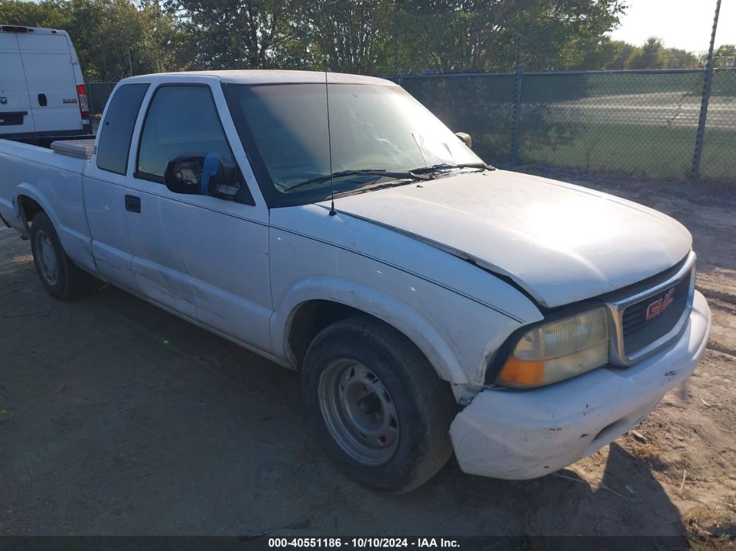 2002 GMC SONOMA SLS White  Gasoline 1GTCS19W928241788 photo #1