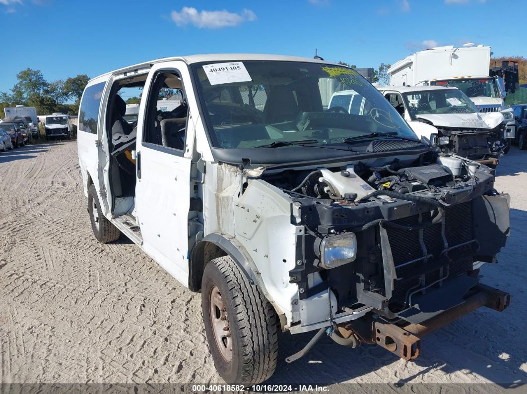 2012 CHEVROLET EXPRESS 2500 LS White  Flexible Fuel 1GAWGPFG8C1172416 photo #1