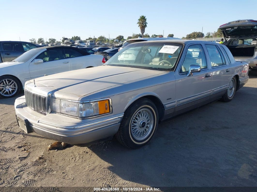 1991 LINCOLN TOWN CAR CARTIER Silver  Gasoline 1LNCM83W3MY710433 photo #3