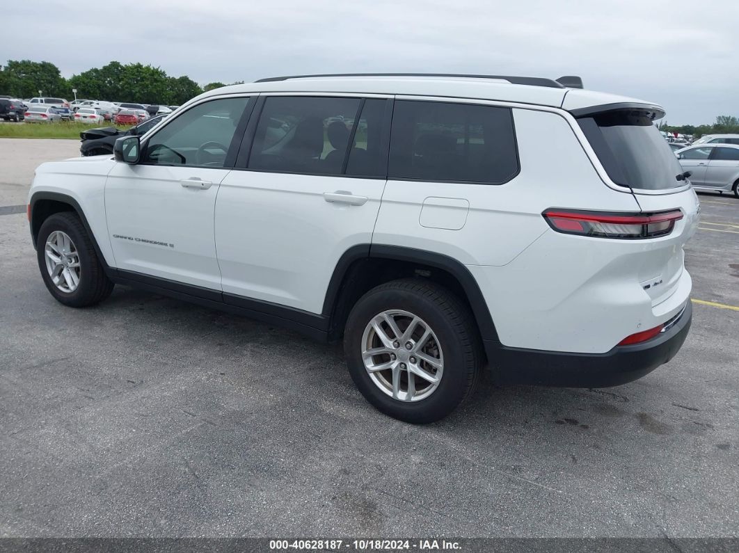 2022 JEEP GRAND CHEROKEE L LAREDO 4X4 White  Gasoline 1C4RJKAG9N8614369 photo #4