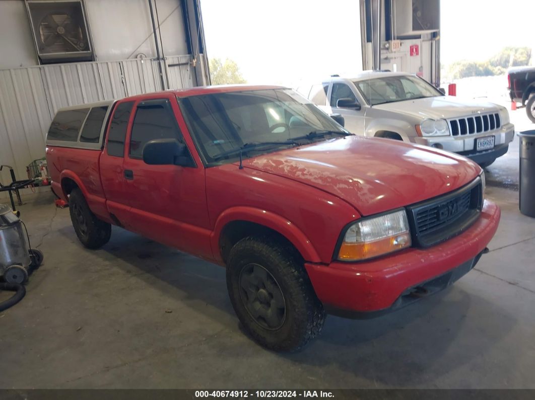 2000 GMC SONOMA SLS Red  Gasoline 1GTDT19W4Y8235441 photo #1