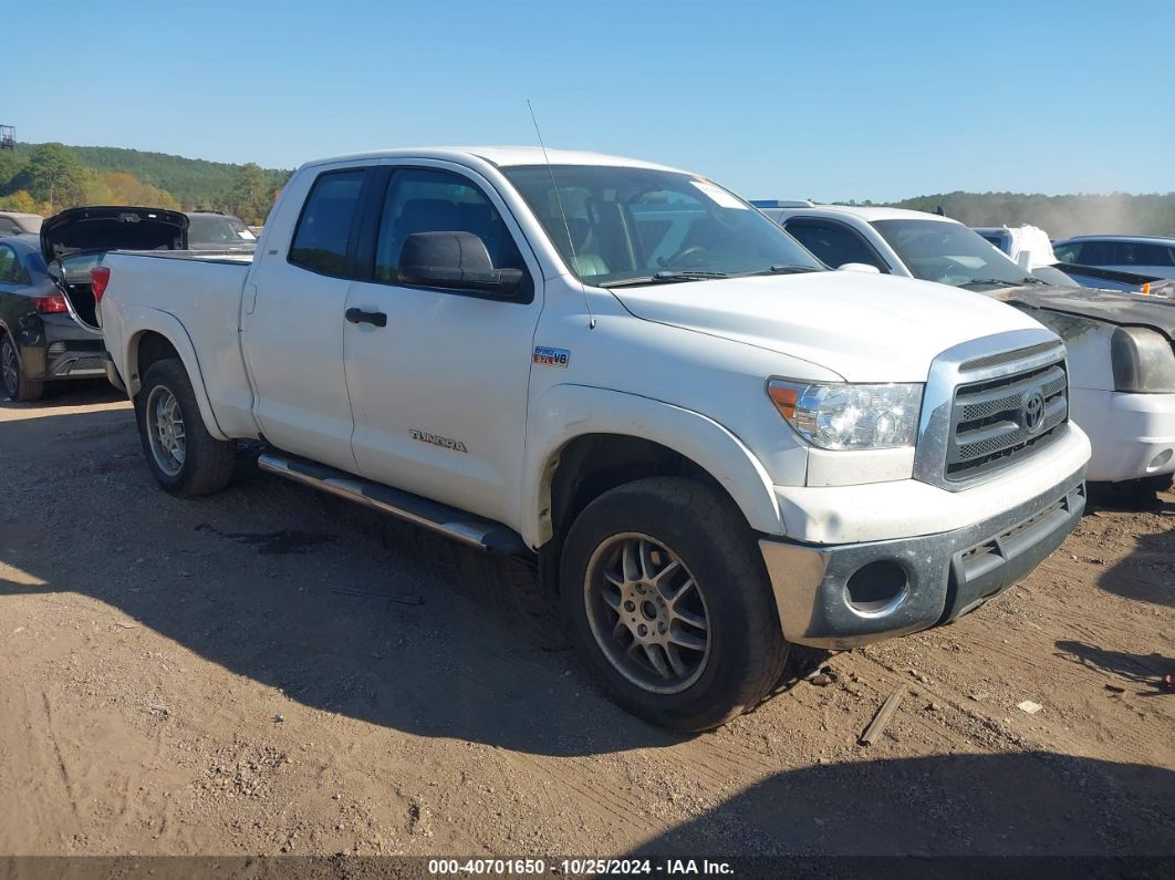 2011 TOYOTA TUNDRA GRADE 5.7L V8 White  Flexible Fuel 5TFUW5F13BX190979 photo #1