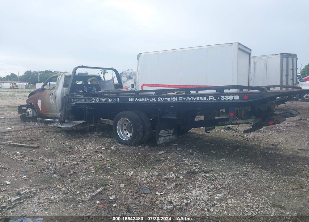 2013 RAM 5500 CHASSIS TRADESMAN/SLT VIN: 3C7WRMDL2DG595823