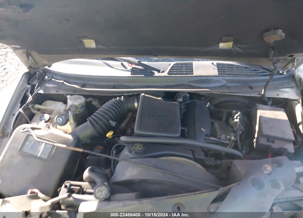 2002 CHEVROLET TRAILBLAZER LS VIN: 1GNDT13S322346814