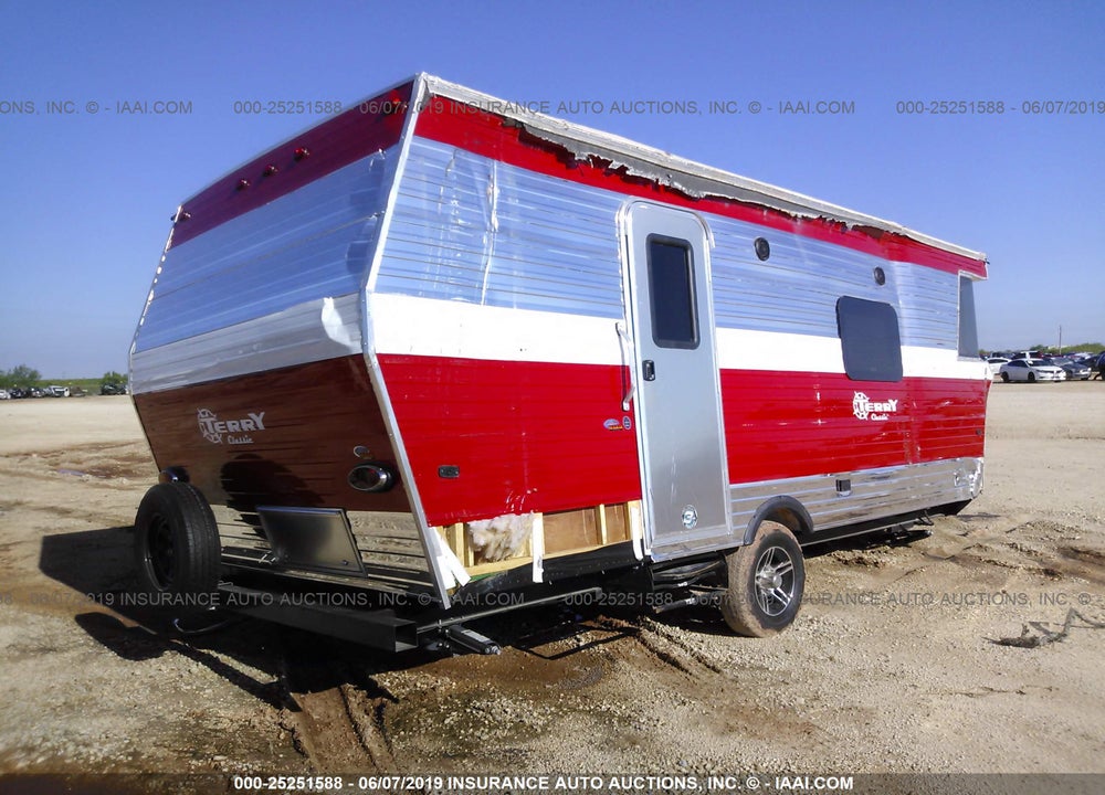 2019 TERRY OTHER VIN: 5SFEB2415KE391082