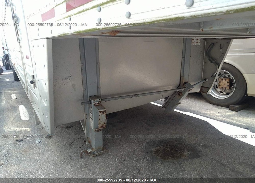 2013 FEATHERLITE LIVESTOCK TRAILER VIN: 4FGB24032DC130414