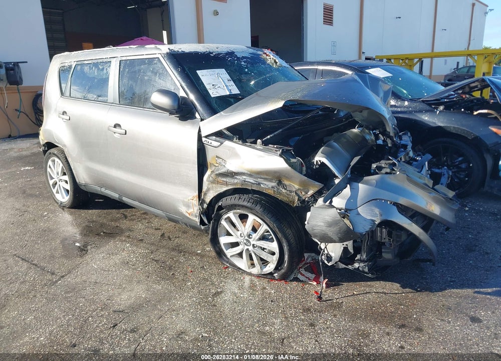 2018 KIA SOUL + VIN: KNDJP3A52J7519622