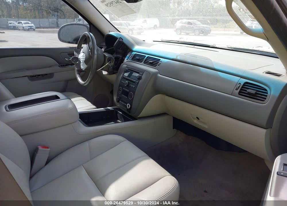 2012 CHEVROLET TAHOE LT VIN: 1GNSKBE05CR324463