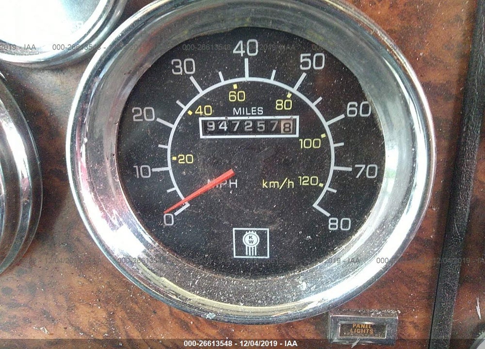 1999 KENWORTH W900 W900 VIN: 1XKWDR9X7XJ829207