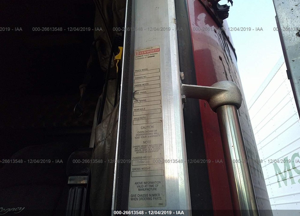 1999 KENWORTH W900 W900 VIN: 1XKWDR9X7XJ829207
