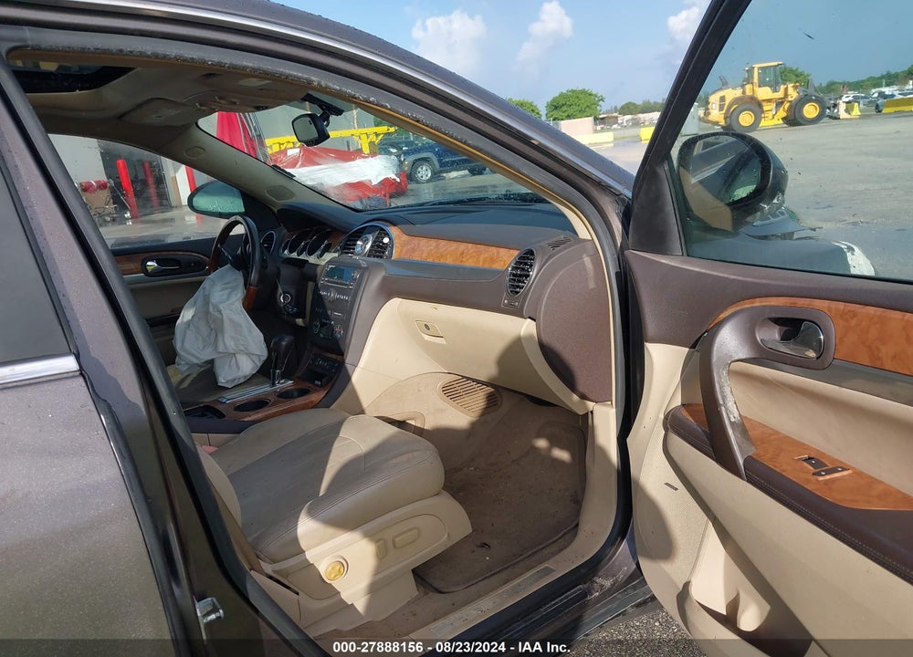2008 BUICK ENCLAVE CXL VIN: 5GAER23768J102183