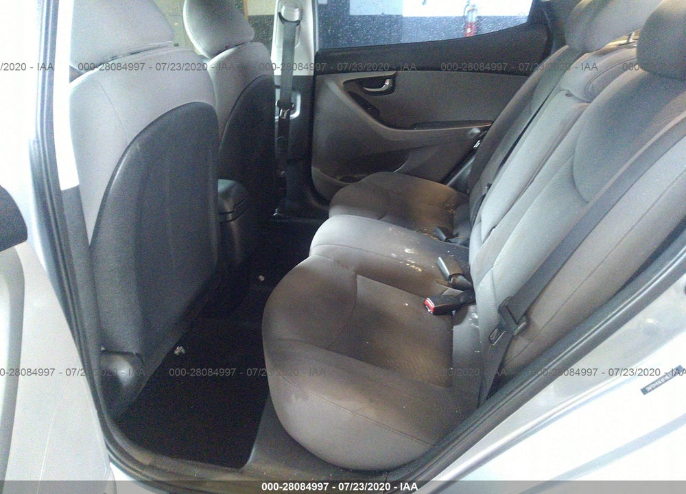 2015 HYUNDAI ELANTRA SE VIN: 5NPDH4AE6FH637112